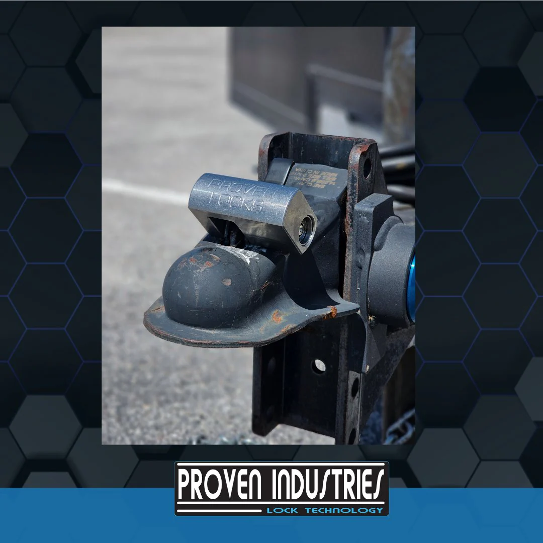 Latch Pin Lock - Image 8